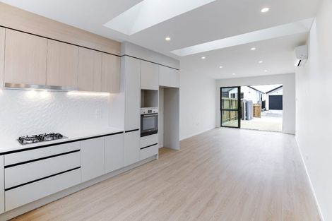 Photo of property in 9 Paretao Street, Massey, Auckland, 0614