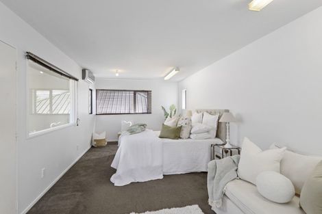 Photo of property in 4 Clark Street, Sumner, Christchurch, 8081