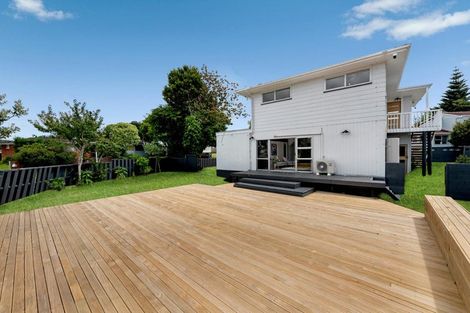 Photo of property in 110 Friedlanders Road, Manurewa, Auckland, 2102