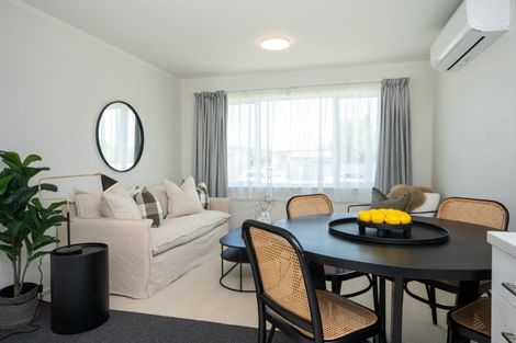 Photo of property in 21 Holyrood Street, Taradale, Napier, 4112