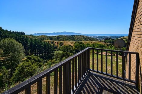 Photo of property in 46 Eucalyptus Way, Nikau Valley, Paraparaumu, 5032