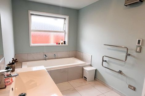 Photo of property in 64 Bradwell Crescent, Halswell, Christchurch, 8025