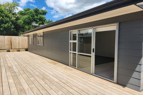 Photo of property in 2/14 Trentham Road, Takanini, Papakura, 2112