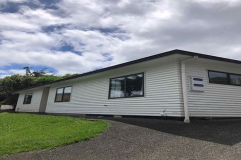 Photo of property in 46b Brains Road, Kelston, Auckland, 0602