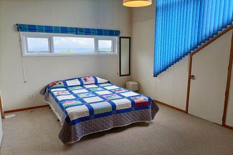 Photo of property in 7a Chestnut Grove, Maungaraki, Lower Hutt, 5010