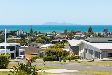 Photo of property in 26 Tohora View, Waihi Beach, 3611