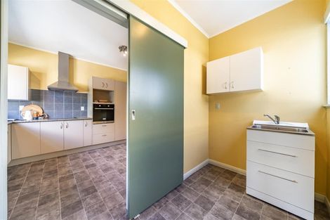 Photo of property in 37 Linwood Drive, Paraparaumu, 5032