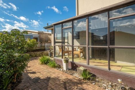 Photo of property in 87 Harbour View Road, Omokoroa, 3114