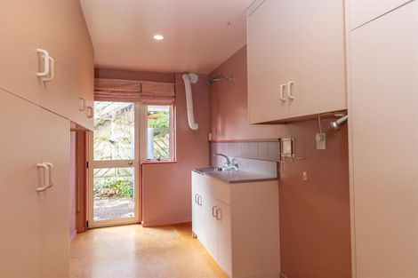 Photo of property in 23 Balmoral Drive, Kelvin Heights, Queenstown, 9300