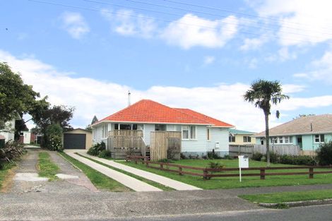Photo of property in 21 Baycroft Avenue, Parkvale, Tauranga, 3112