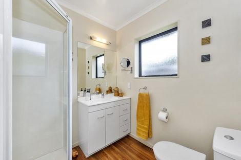 Photo of property in 16 Kauri Lane, Huntly, 3771