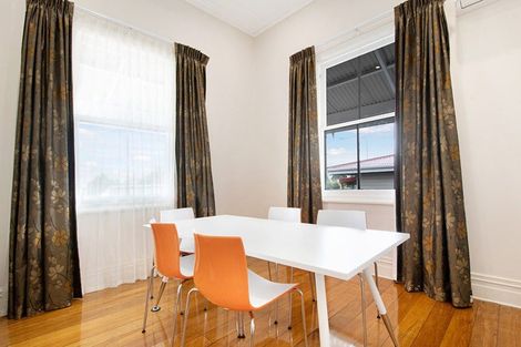 Photo of property in 104a Wolverton Street, Blockhouse Bay, Auckland, 0600