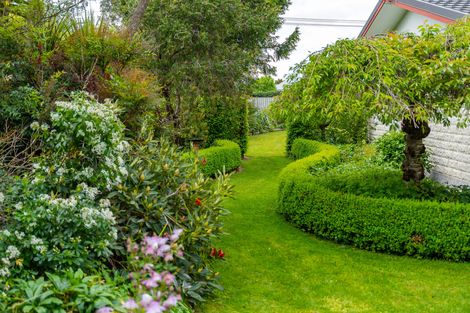 Photo of property in 71 Frederick Street, Carterton, 5713