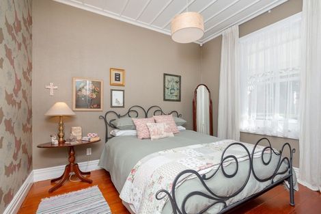 Photo of property in 19 St Marys Road, Saint Marys Bay, Auckland, 1011