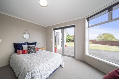 Photo of property in 58b Veale Road, Frankleigh Park, New Plymouth, 4371