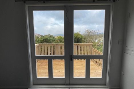 Photo of property in 11 Moffitt Street, Vogeltown, Wellington, 6021