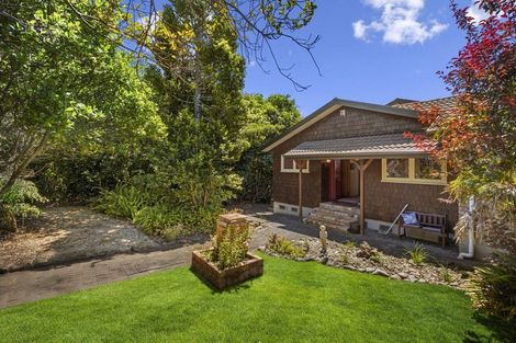 Photo of property in 40 Rock Isle Road, Torbay, Auckland, 0630