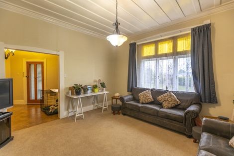 Photo of property in 9 Consitt Street, Takapau, 4203