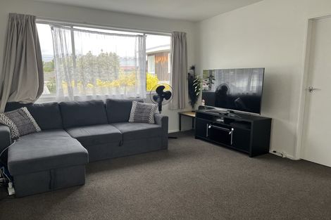 Photo of property in 1/158 Kings Crescent, Hutt Central, Lower Hutt, 5010