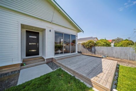 Photo of property in 8 Argyle Street, Hawera, 4610