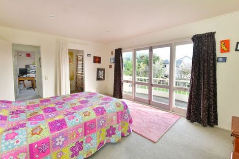 Photo of property in 68 Brixton Road, Manly, Whangaparaoa, 0930