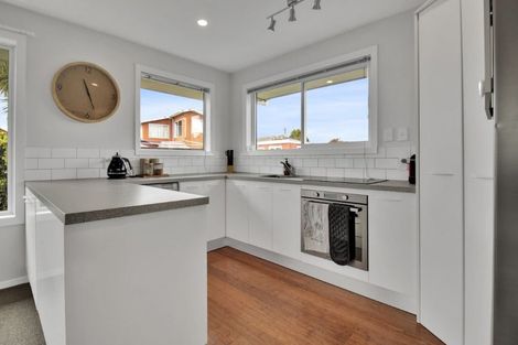 Photo of property in 29 Horton Place, Avondale, Christchurch, 8061