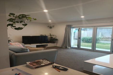 Photo of property in 2/91 Nayland Street, Sumner, Christchurch, 8081