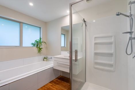 Photo of property in 5 Parsonage Road, Woodend, 7610