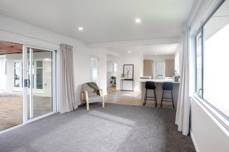 Photo of property in 16 Kowhai Place, Waipukurau, 4200