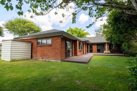 Photo of property in 22 Chesterfield Place, Rototuna, Hamilton, 3210