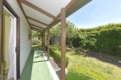 Photo of property in 5 Westcott Street, Dallington, Christchurch, 8061