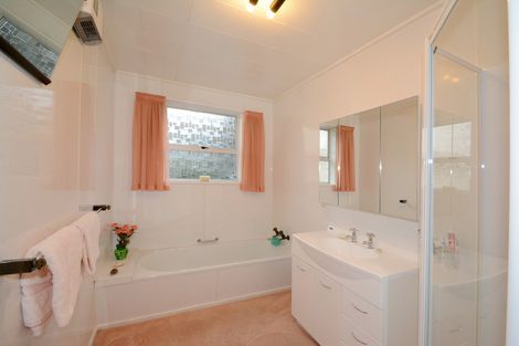 Photo of property in 11b Allandale Road, Saint Clair, Dunedin, 9012