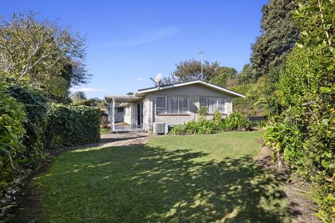 Photo of property in 43a Cumberland Street, Merrilands, New Plymouth, 4312