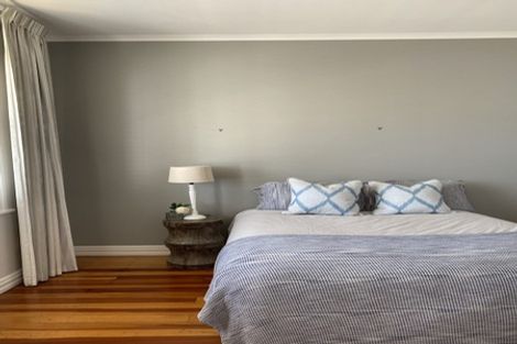 Photo of property in 17 Dedwood Terrace, Saint Marys Bay, Auckland, 1011