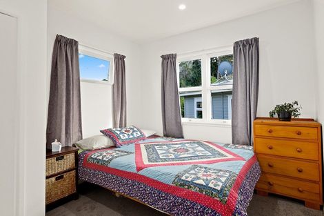 Photo of property in 2/24 Woodside Road, Massey, Auckland, 0614