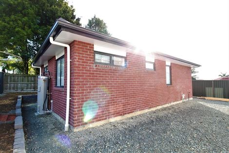 Photo of property in 37 Lynmore Drive, Hillpark, Auckland, 2102