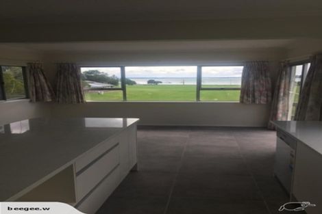 Photo of property in 37 Kingsley Street, Westmere, Auckland, 1022