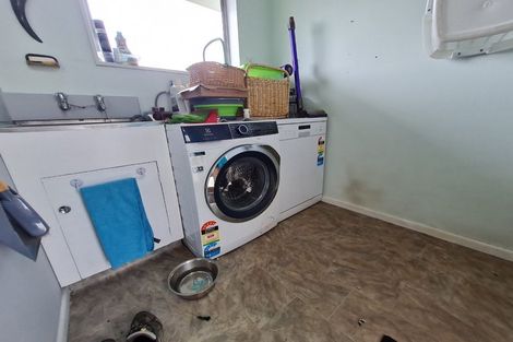 Photo of property in 3/90 Springs Road, Hornby, Christchurch, 8042