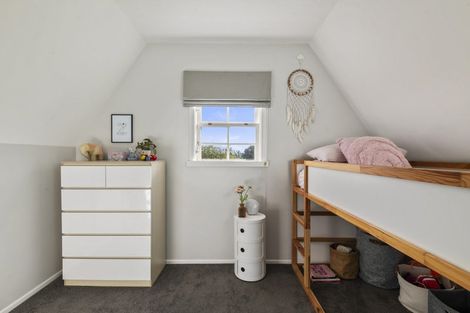 Photo of property in 64 Park Hill Road, Birkenhead, Auckland, 0626