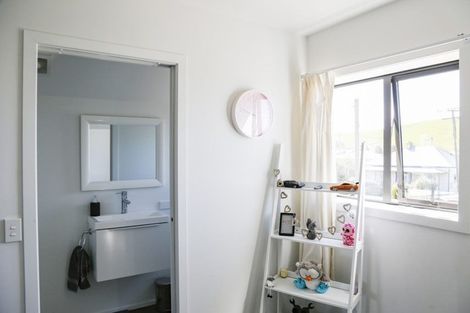 Photo of property in 43 Cobblestone Road, Kakanui, Oamaru, 9495