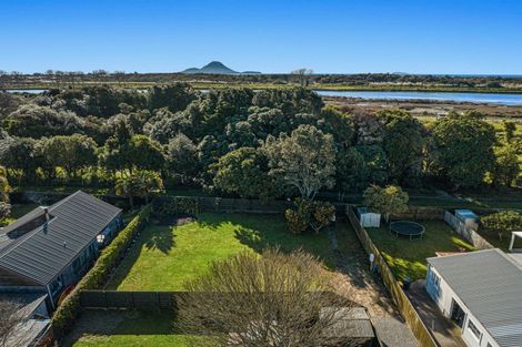 Photo of property in 8a Beach Street, Fitzroy, New Plymouth, 4312