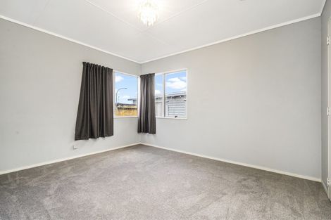 Photo of property in 9a Beadle Place, St Andrews, Hamilton, 3200