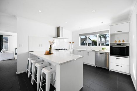 Photo of property in 17 Michael Terrence Place, Flagstaff, Hamilton, 3210