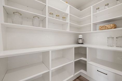 Photo of property in 22 Rose Leigh Drive, Cambridge, 3434