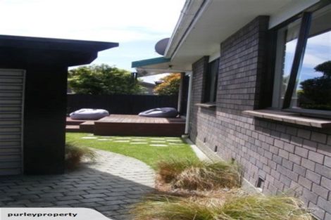 Photo of property in 2/17e Te Maru Place, Redwood, Christchurch, 8051