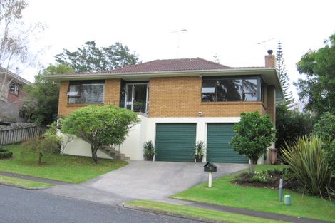 Photo of property in 20 Lastel Place, Shelly Park, Auckland, 2014