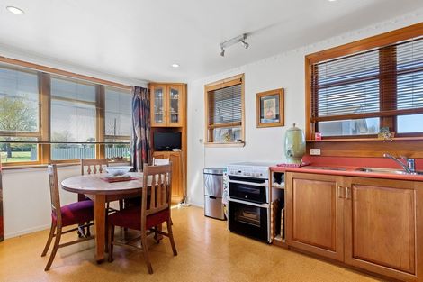 Photo of property in 22 Paddington Street, Northcote, Christchurch, 8052