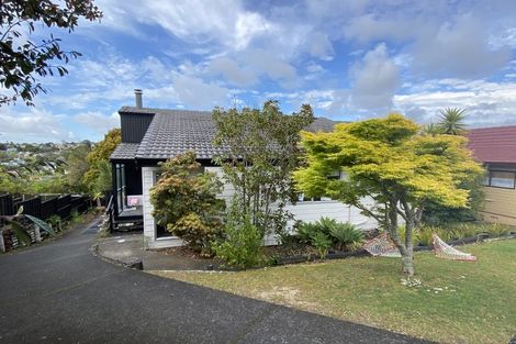 Photo of property in 25 Montclair Rise, Browns Bay, Auckland, 0630