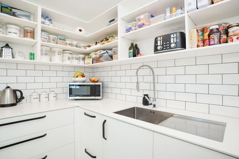 Photo of property in 11 Majestic Chance, Seaward Bush, Invercargill, 9812