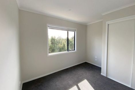 Photo of property in 2/125b Metcalfe Road, Ranui, Auckland, 0612